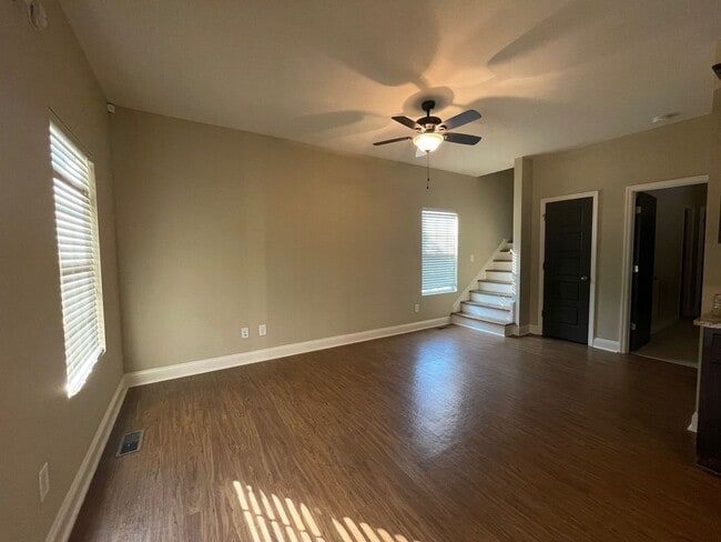 Building Photo - PRE-LEASING FOR AUGUST 2026!