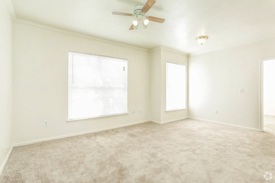 Living Room and Dining Room - Vickery Parc Apartments