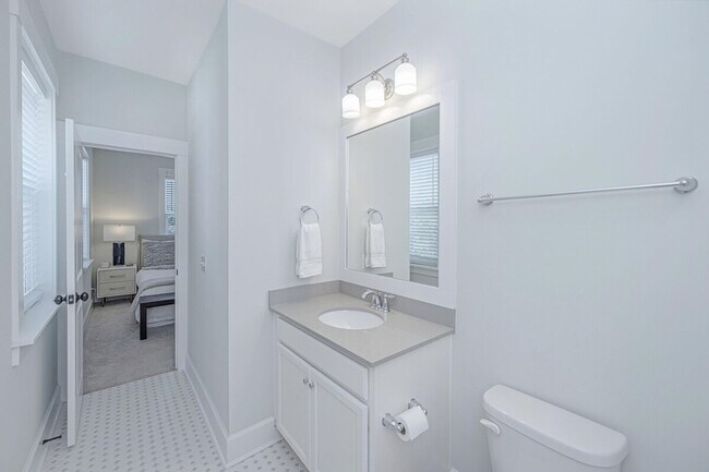 Building Photo - 954 Key Colony Ct