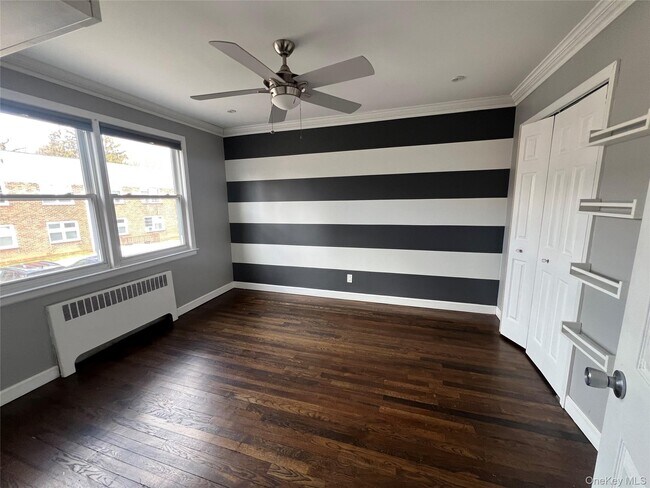 Building Photo - 59 Carpenter Ave