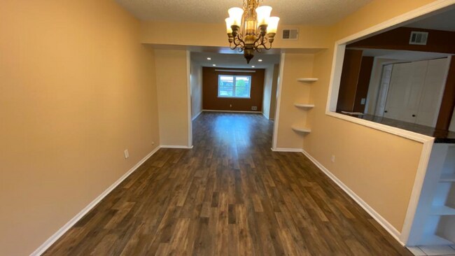 Building Photo - 5203 Hana Rd