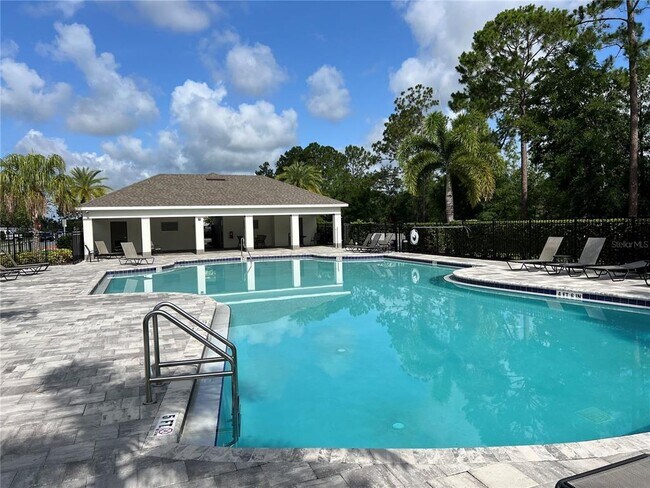 Building Photo - 17200 Cagan Crossings Blvd