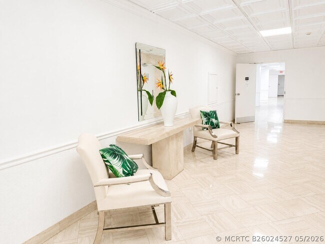 Building Photo - 3460 S Ocean Blvd