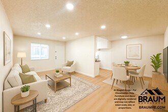 Building Photo - 221 W Elm Ave