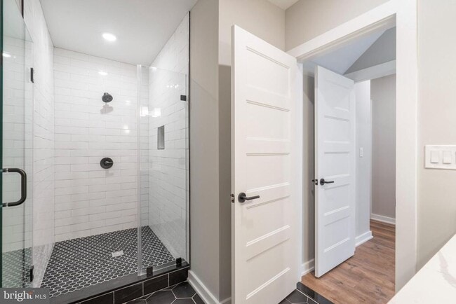 Building Photo - 435 N 35th St