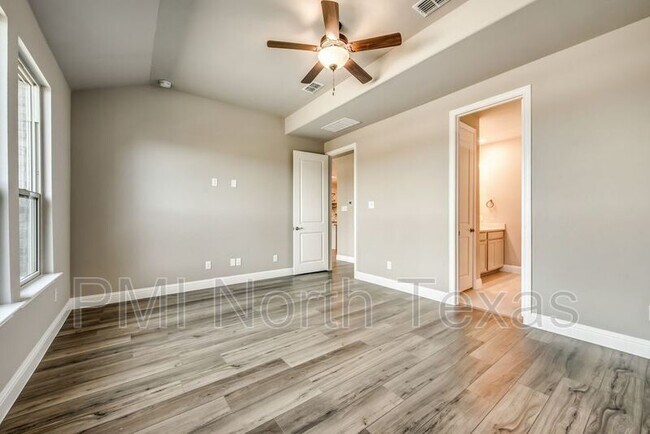 Building Photo - 2116 Covey Ct