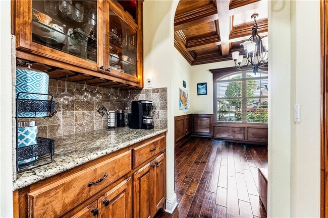 Building Photo - 4602 W Warbal Trail