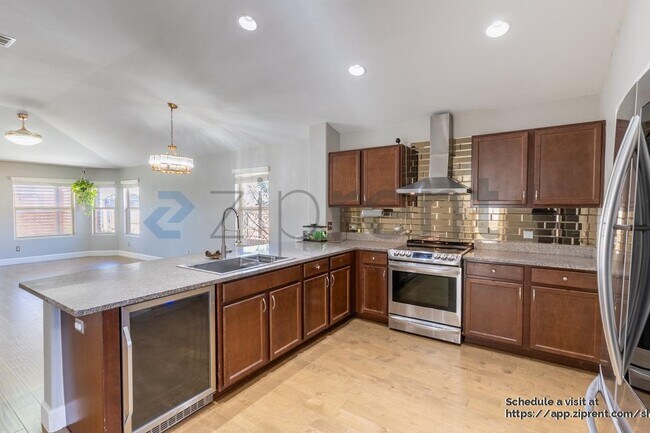 Building Photo - 19004 Mangan Way