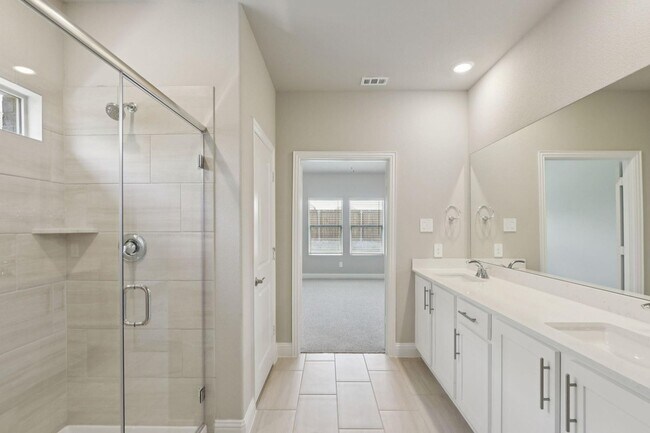 Building Photo - 6625 Vly Lk Ln