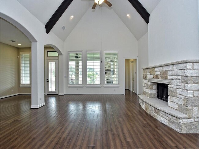 Building Photo - 300 Flintlock Dr