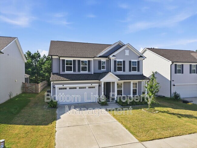 Building Photo - 2230 Bethpage Dr