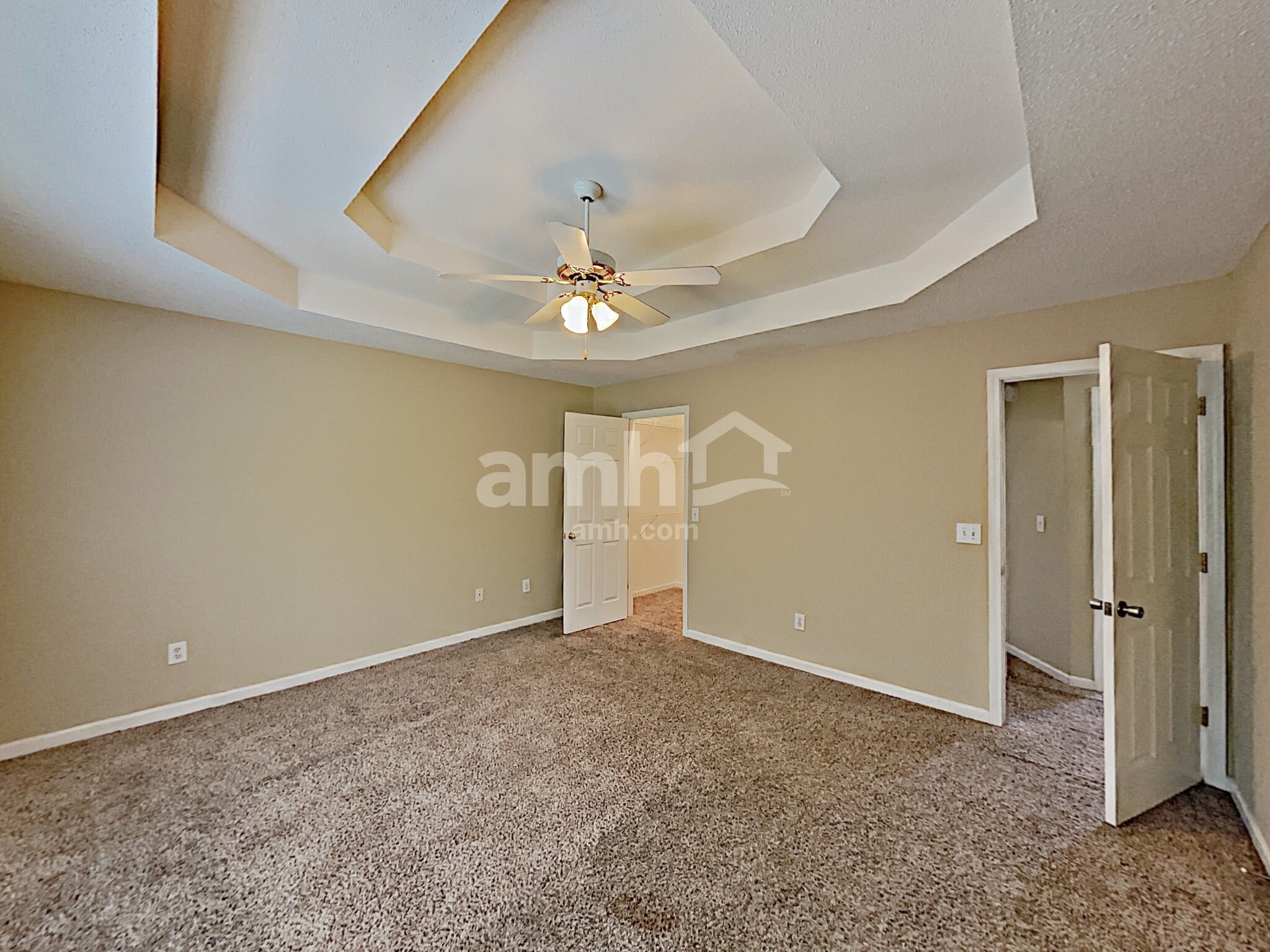 Building Photo - 5759 Newnan Cir