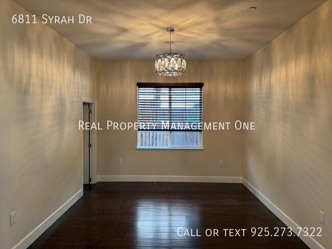 Building Photo - 6811 Syrah Dr