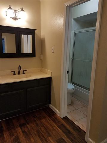 Building Photo - 1702 Acorn Dr