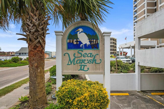 Building Photo - 1086 N Ocean Blvd