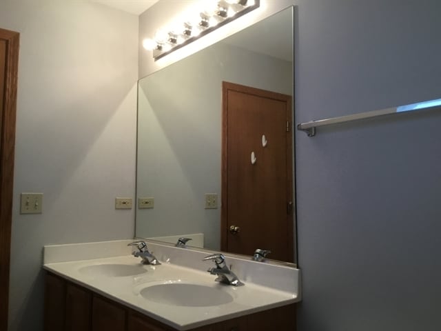 Building Photo - 1907 Arbor Falls Dr