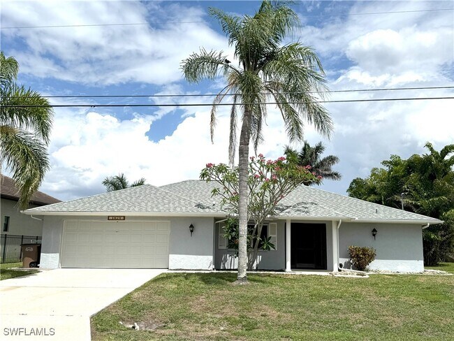 Building Photo - 4029 SW 5th Pl