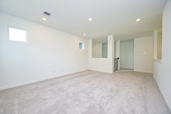 Building Photo - 26223 Yellow Sage Ln