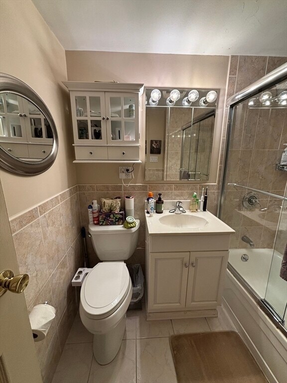 Building Photo - 19 Winchester St