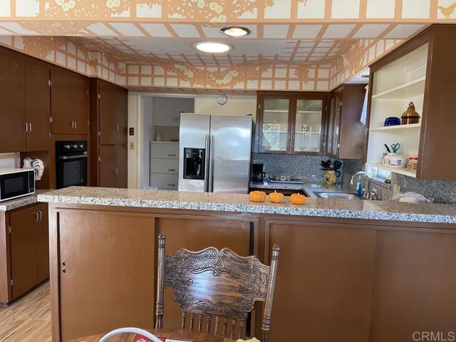 Building Photo - 2965 Vía Del Cielo