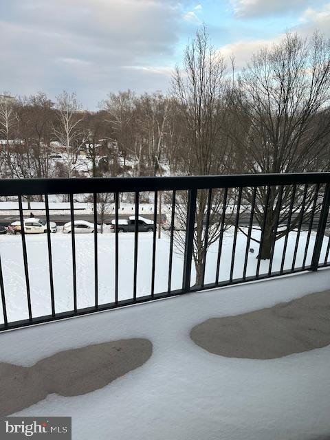 Building Photo - 200 N Pickett St