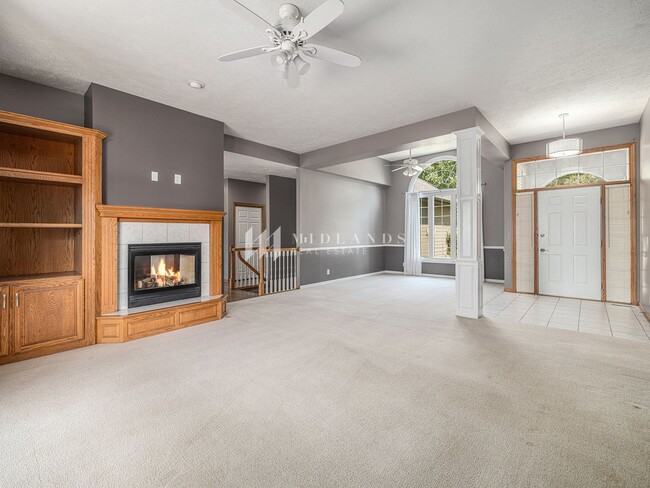 Building Photo - Wonderful Ranch Home