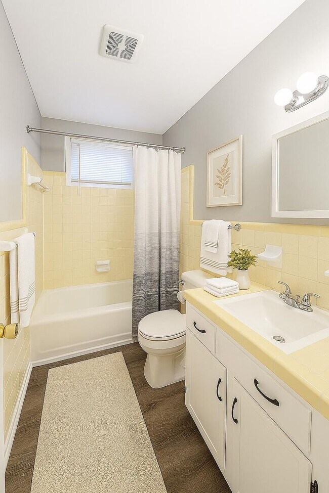 Building Photo - Tandy Drive Apartments