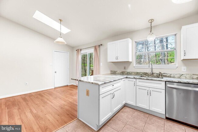 Building Photo - 3604 Cox Ct