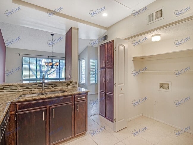 Building Photo - 2409 Sendero Trail