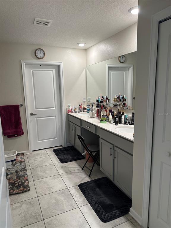 Building Photo - 4511 Bluff Oak Loop