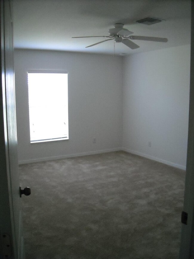 Building Photo - 25 El Dorado Blvd N