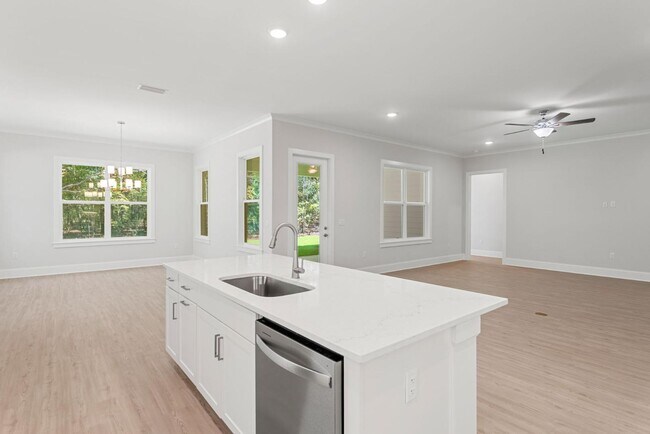 Building Photo - 287 J Hunter's Way S