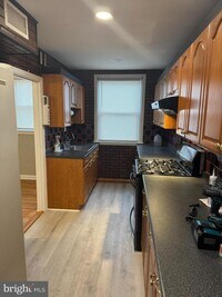 Building Photo - 5149 Arbor St