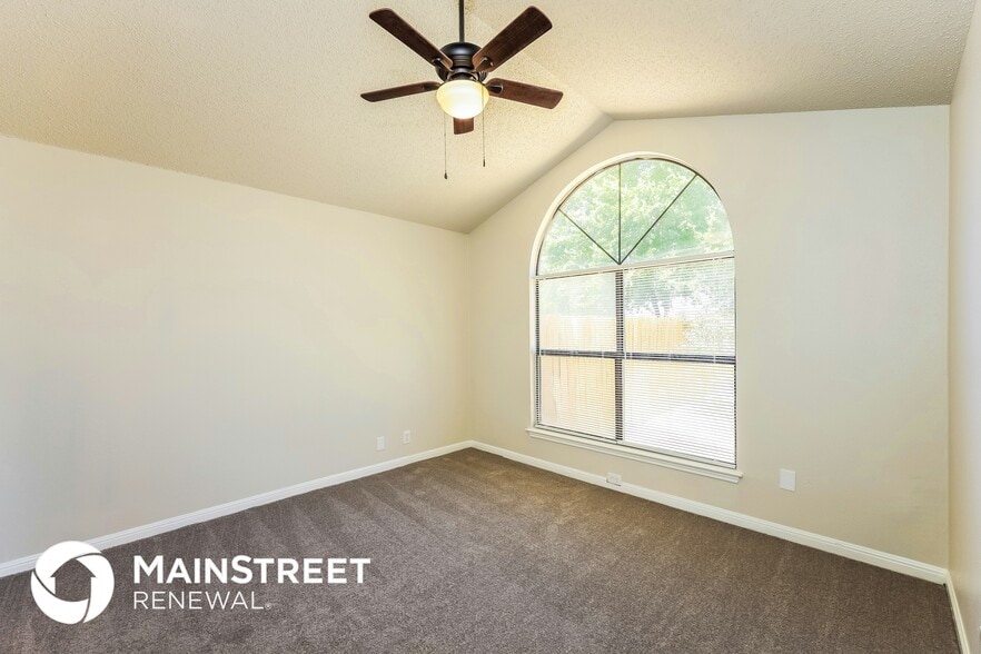 Building Photo - 10227 Brad Field Dr