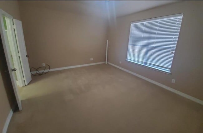 Building Photo - 15314 Harlin