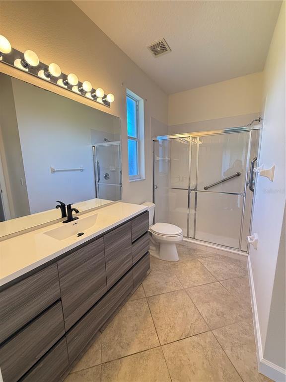 Building Photo - 10029 Chardonnay Dr