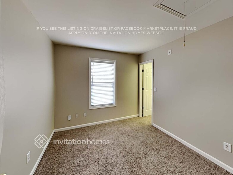 Building Photo - 214 Parkridge Dr