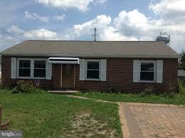 Primary Photo - 106 Green Park Ct
