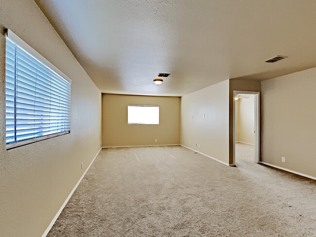 Building Photo - 11910 Ranchwell Cove