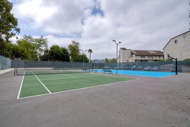 Building Photo - 1 Bed / 1 Bath Condo in Mission Verde – Pa...