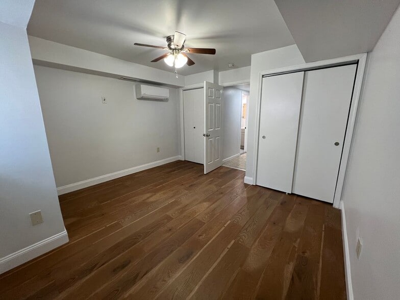 Building Photo - 2828 Brighton Pl