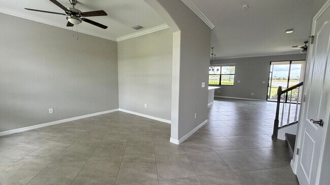 Building Photo - 4 BR home Estero