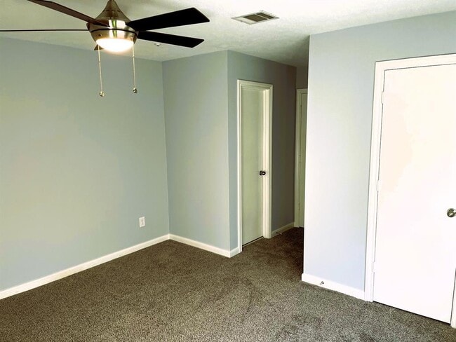 Building Photo - 18315 Cransley Dr