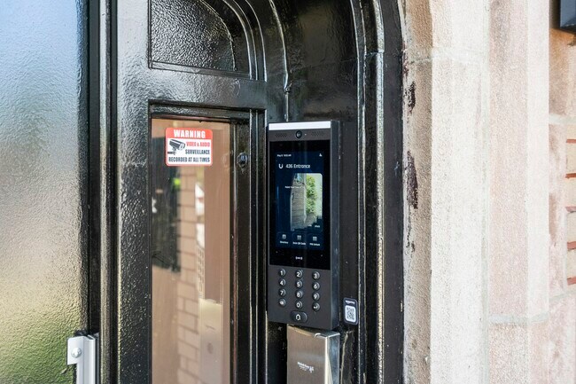 Building Photo - 432-436 S. Maple Ave, Unit 434 - 201