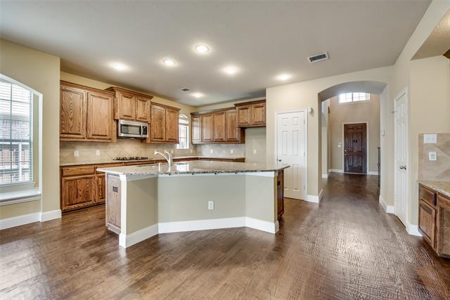 Building Photo - 6072 Wallis Dr