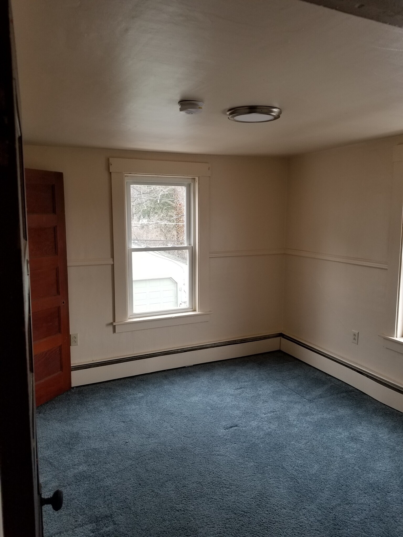 Building Photo - 9 Albert St