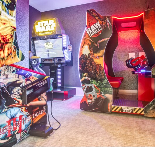 Building Photo - 341 W Chestnut St