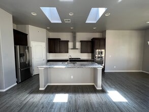 Building Photo - Tuscan Style Home