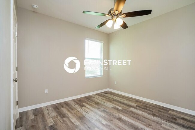 Building Photo - 3 Bedroom Pet-Friendly Home in Cape Coral, FL with Main Street Renewal