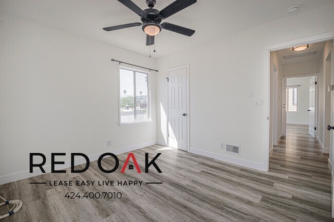 Building Photo - 441 Hayworth Ave